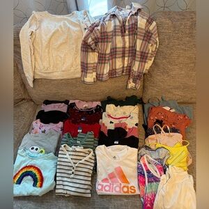 Lot of 35+ Girl’s Shirts Size 7 & 8